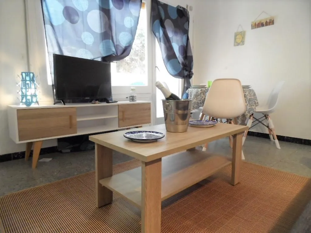 Apartamentos Carlota Blanes 0*,  España